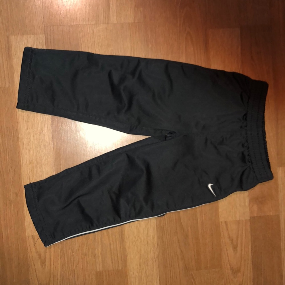 Nike pants joggers